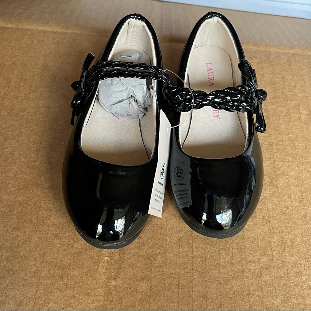 Laura Ashley Glossy Black Kids Dress Shoes with Braided Strap and Bow 6